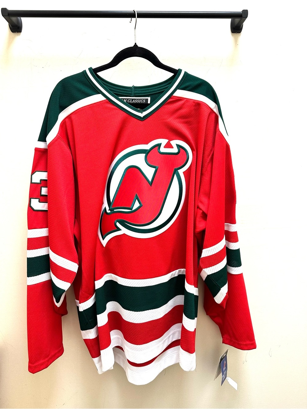 New Jersey Devils Red Hockey Jersey w/ Green & White Accents - SZ XL-NEW W/ TAGS